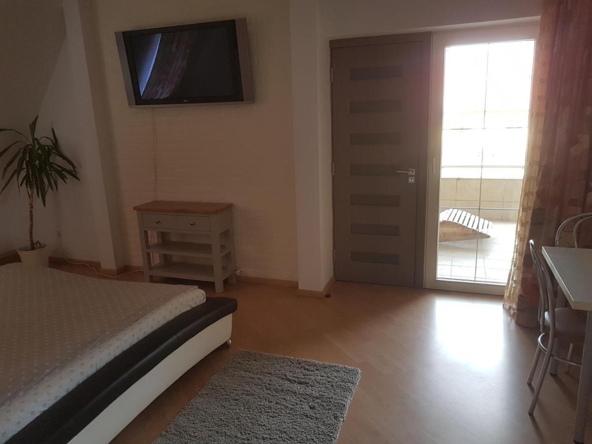Lara Guest House Sfântu-Gheorghe Extérieur photo