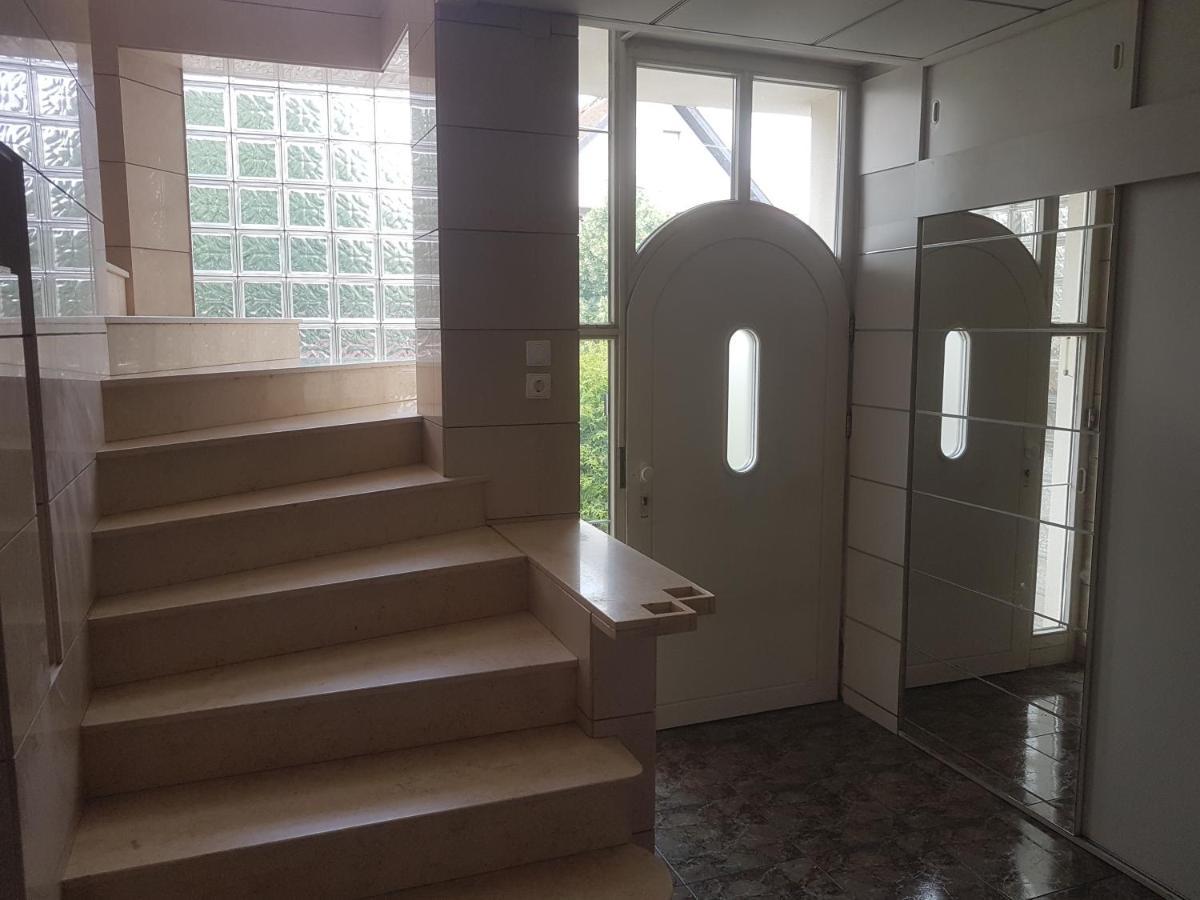 Lara Guest House Sfântu-Gheorghe Extérieur photo