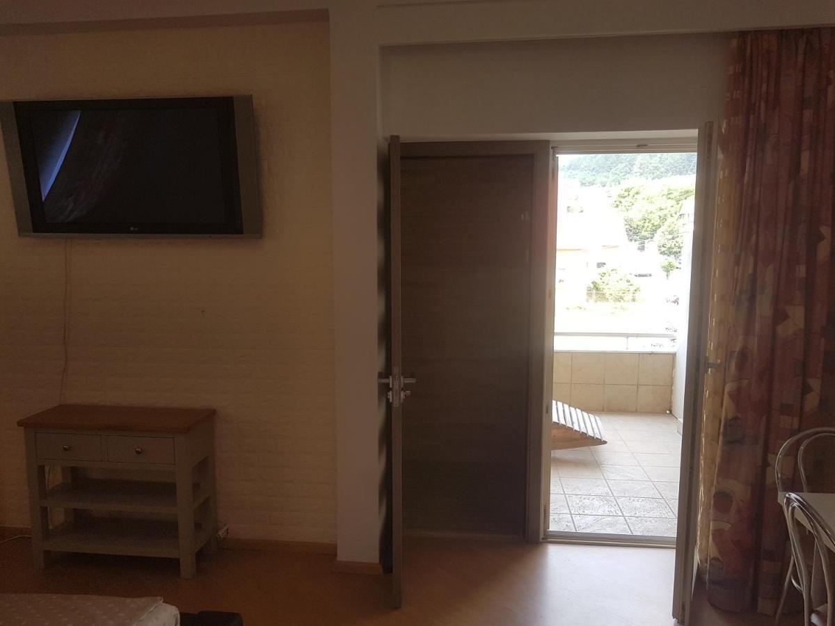 Lara Guest House Sfântu-Gheorghe Extérieur photo